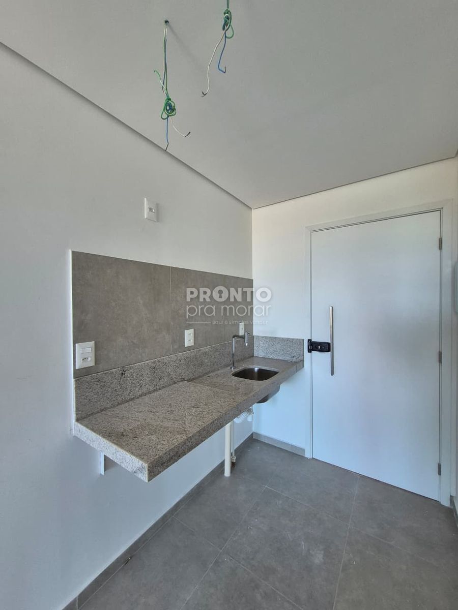 Flat com 1 quarto em Muro Alto - Wallace Pinto Corretor
