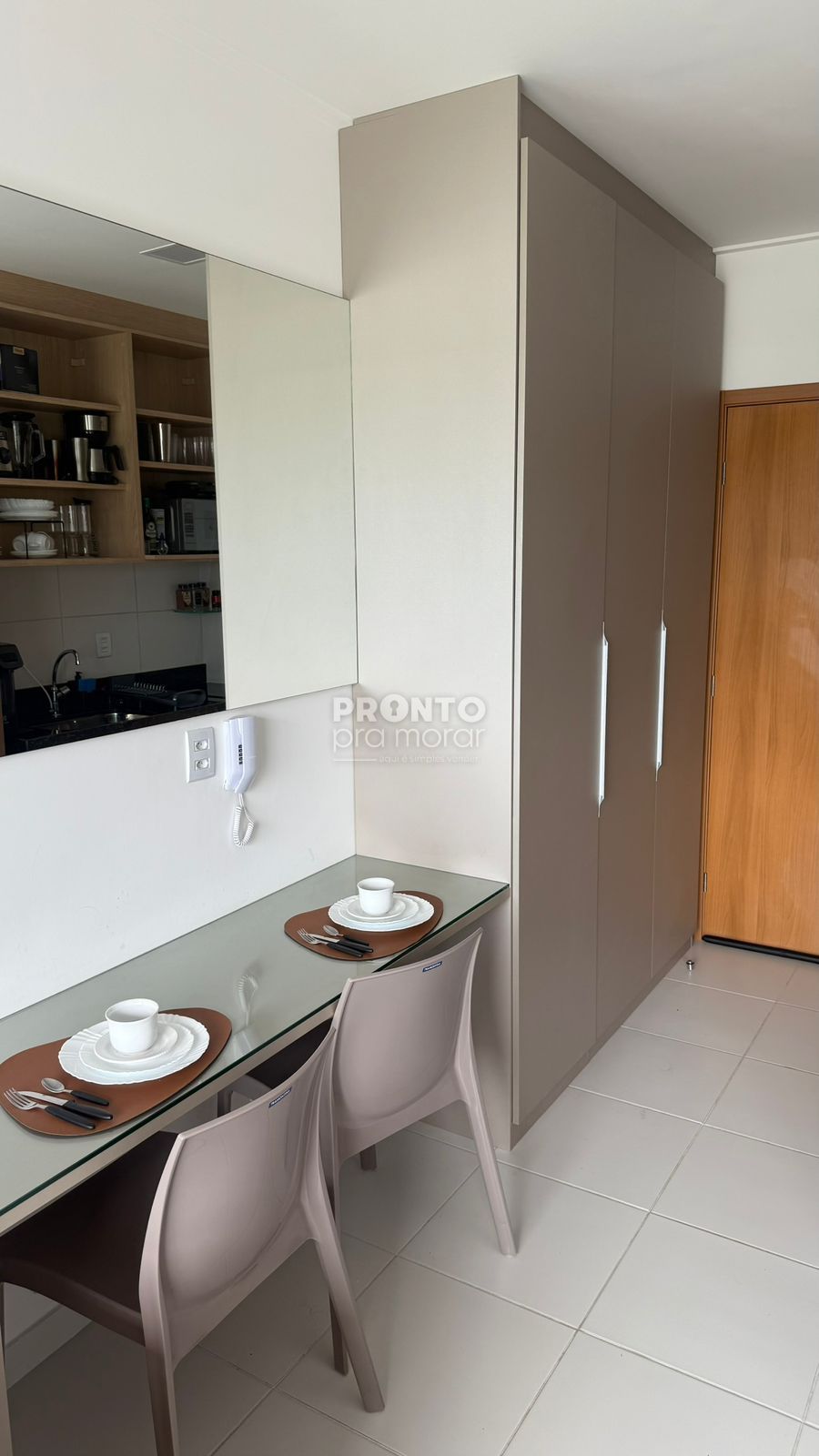 Apartamento com 1 quarto em Muro Alto - Wallace Pinto Corretor