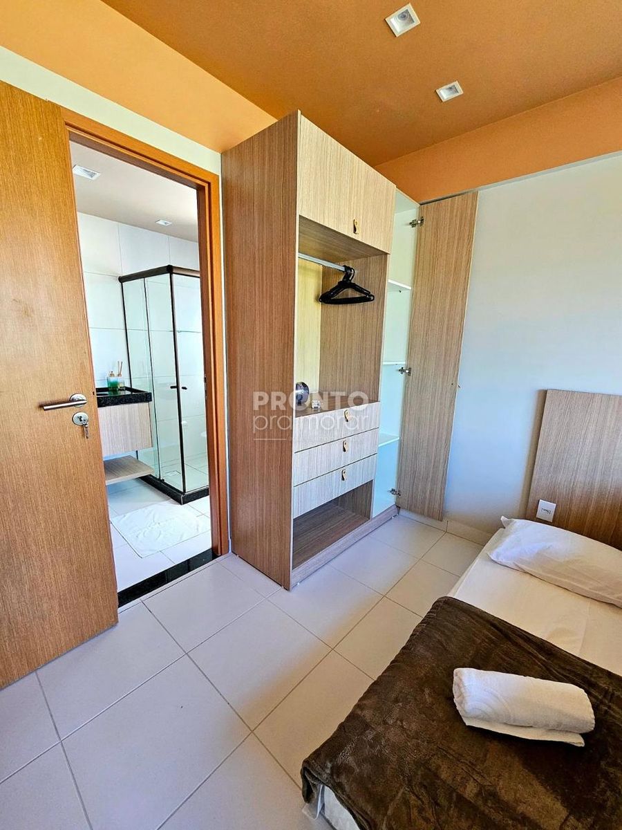 Apartamento com 2 quartos em Muro Alto - Wallace Pinto Corretor