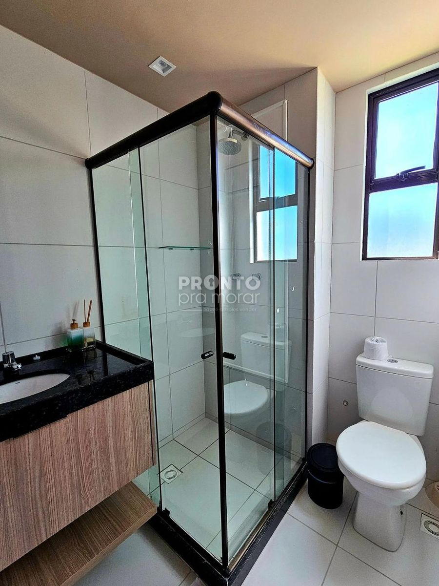 Apartamento com 2 quartos em Muro Alto - Wallace Pinto Corretor