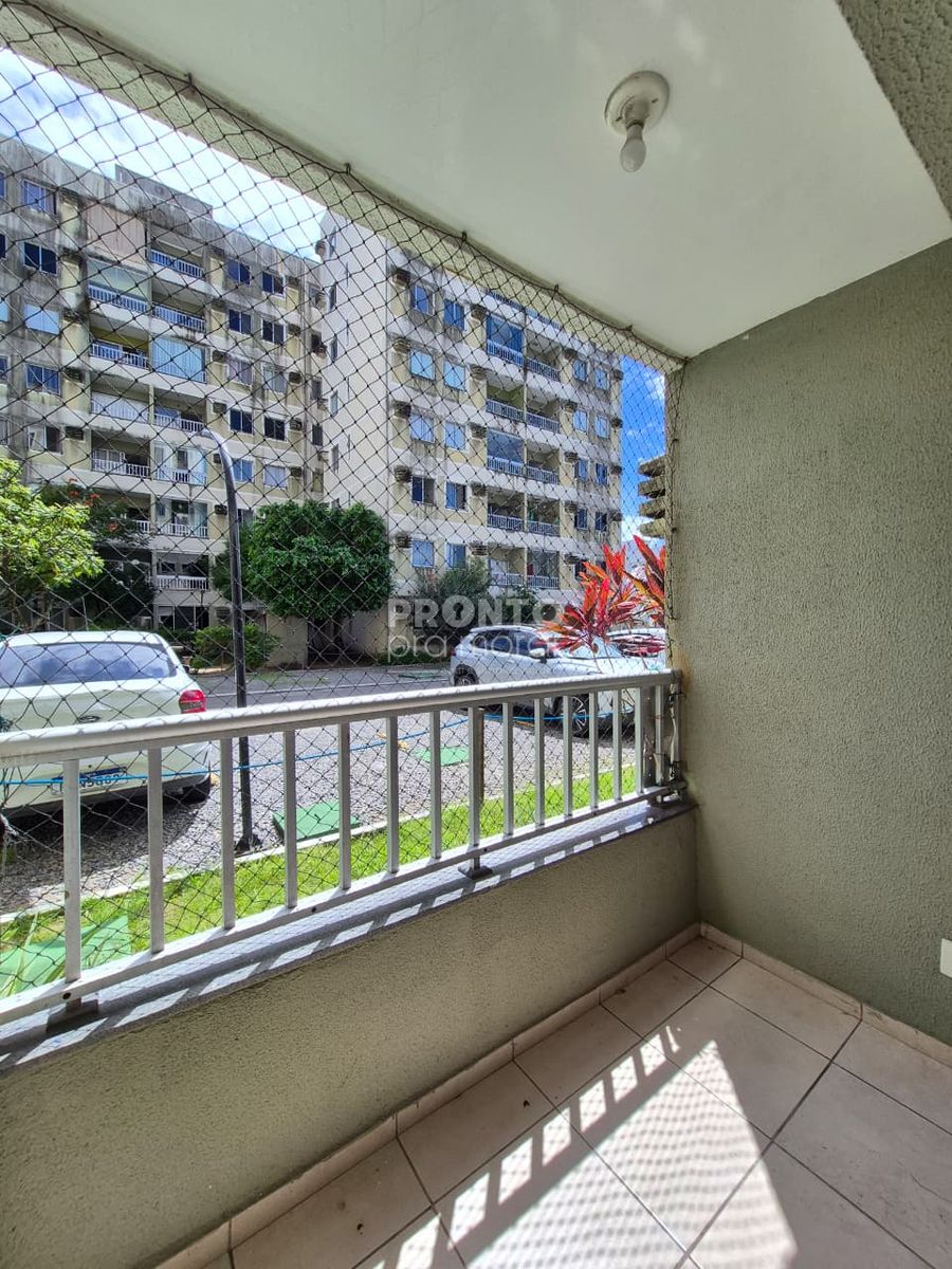 Apartamento com 3 quartos em Candeias - Wallace Pinto Corretor