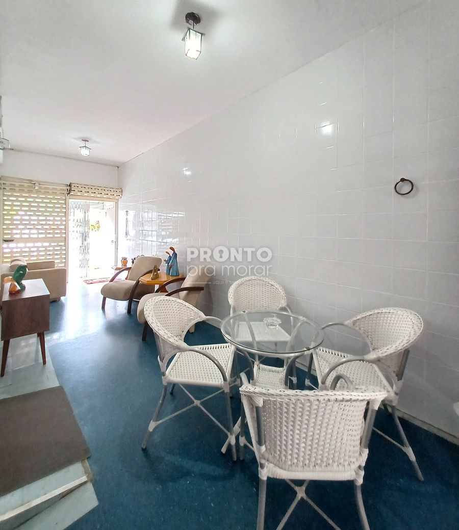 Casa, 8 quartos, 184 m² - Foto 9