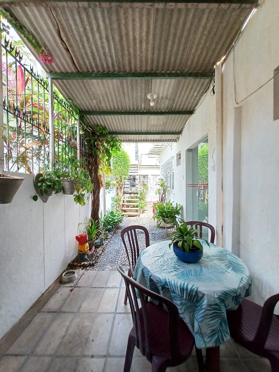 Casa, 8 quartos, 184 m² - Foto 14