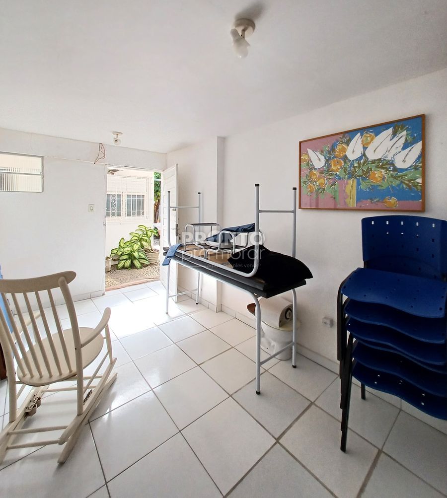 Casa, 8 quartos, 184 m² - Foto 7