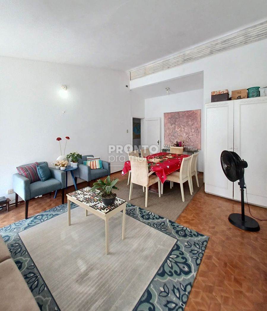 Casa, 8 quartos, 184 m² - Foto 2