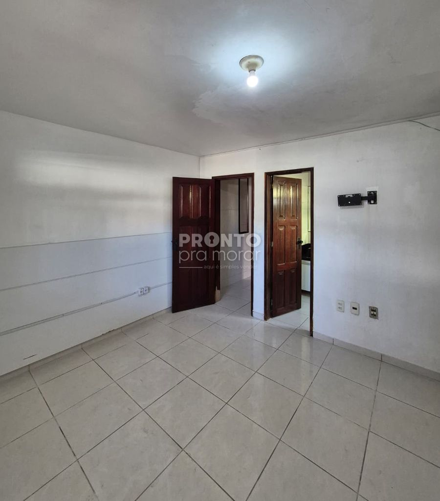 Casa, 3 quartos, 167 m² - Foto 2