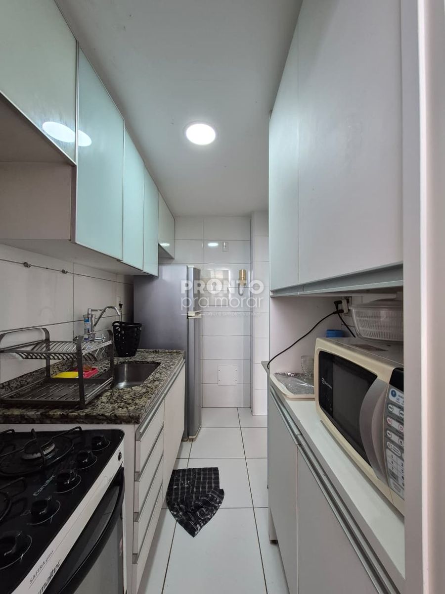 Apartamento com 2 quartos em Candeias - Wallace Pinto Corretor