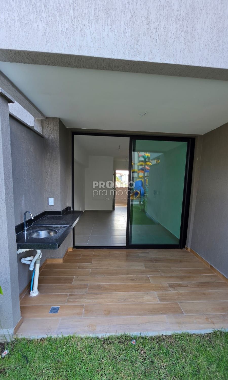 Apartamento, 1 quarto, 33 m² - Foto 2