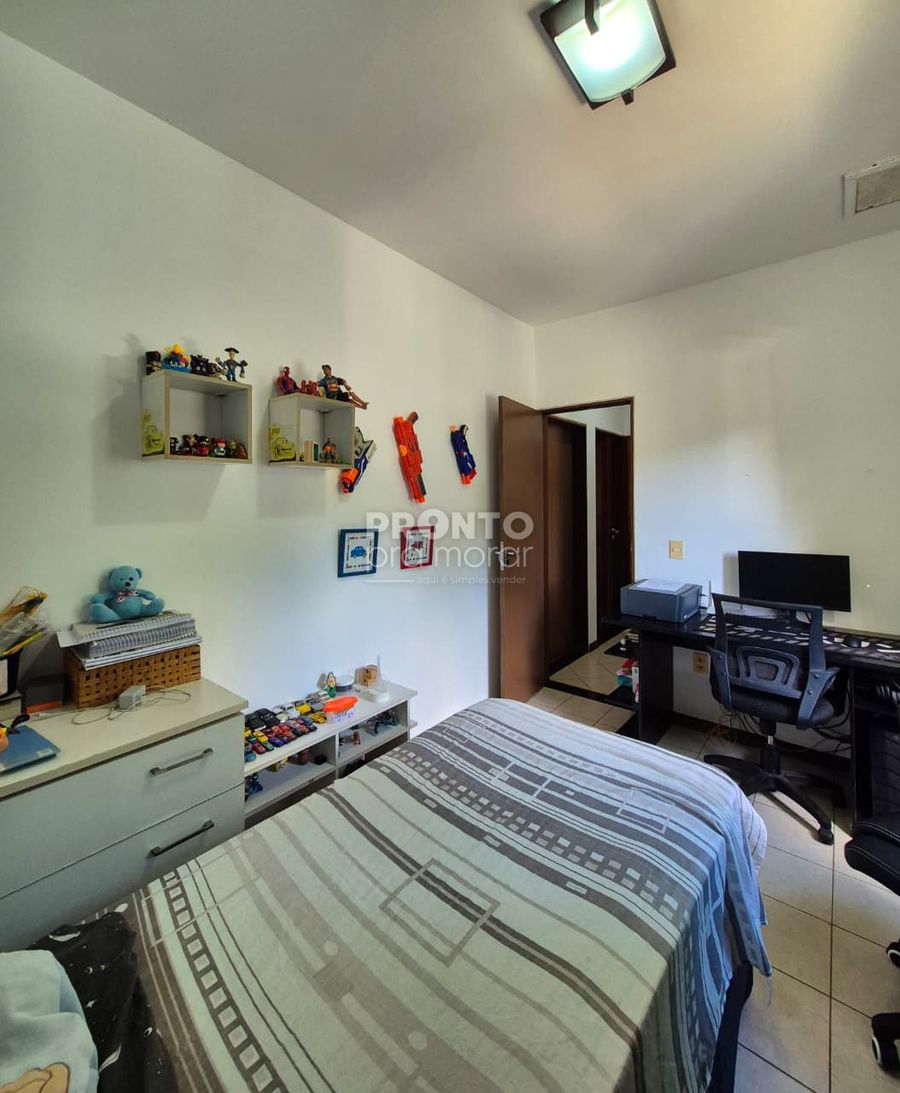 Casa, 3 quartos, 249 m² - Foto 24