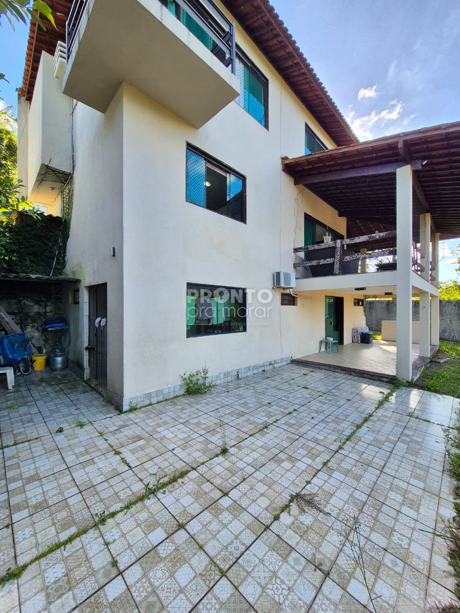 Casa, 3 quartos, 249 m² - Foto 13