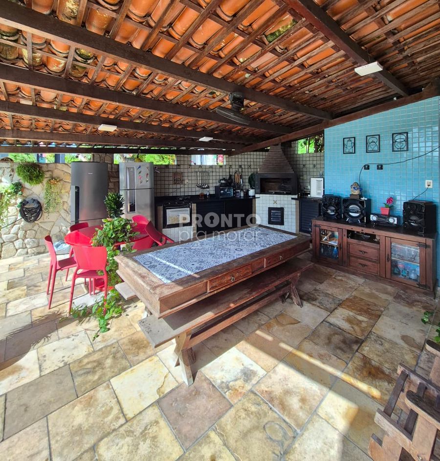 Casa, 3 quartos, 231 m² - Foto 23