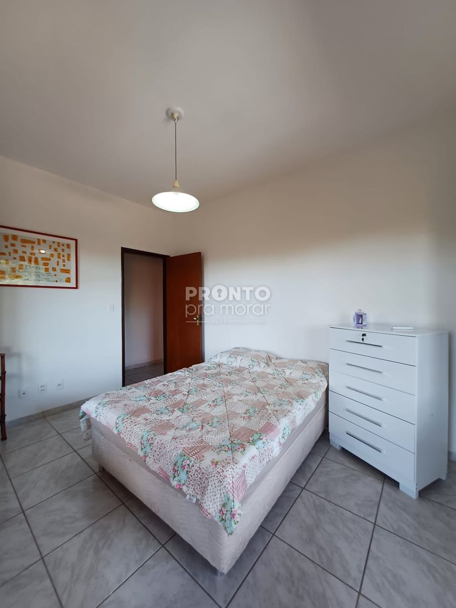 Casa de Condomínio com 9 quartos em Aldeia - Wallace Pinto Corretor